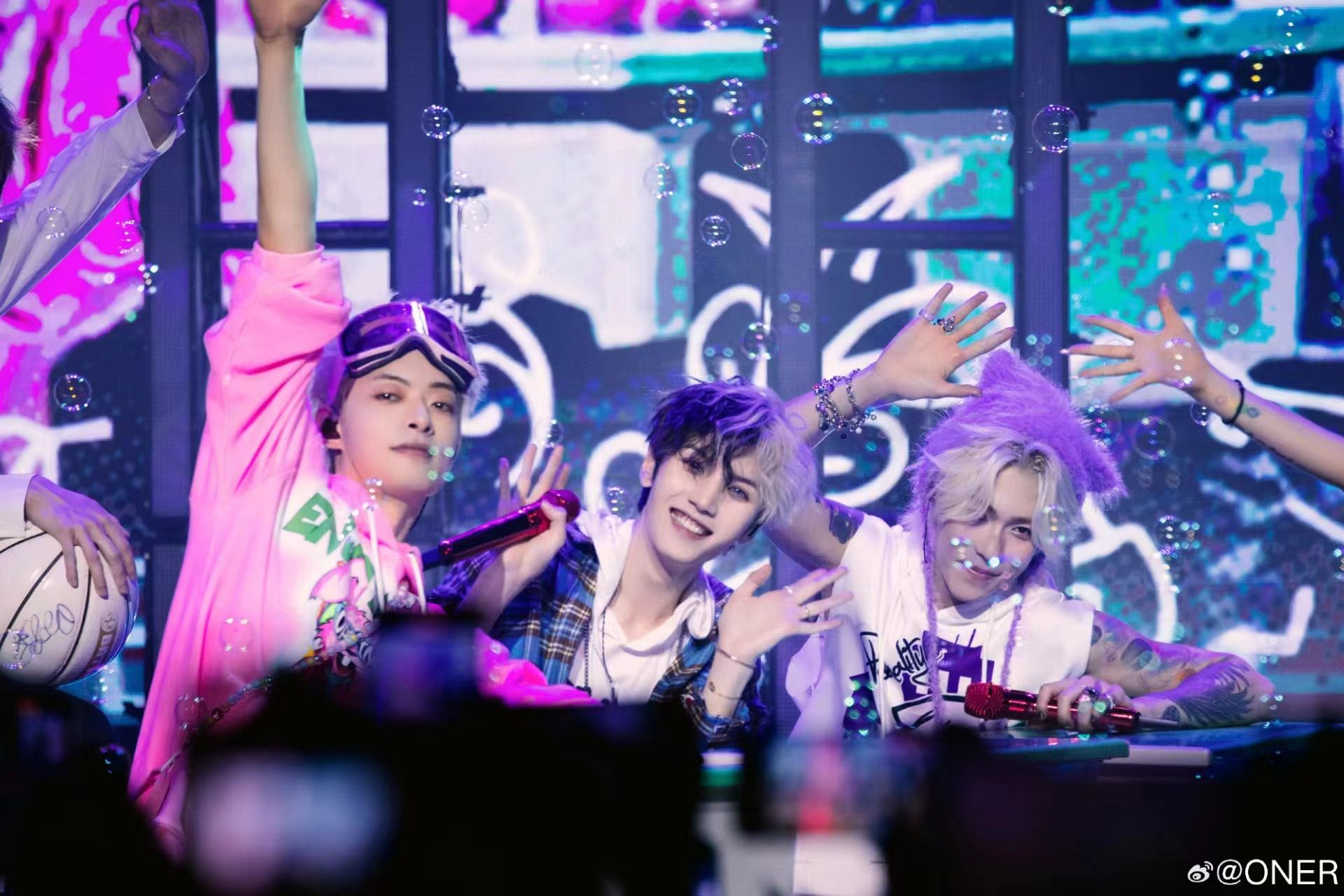 爱游戏在线-BLG爆冷IG，Oner爆发神勇