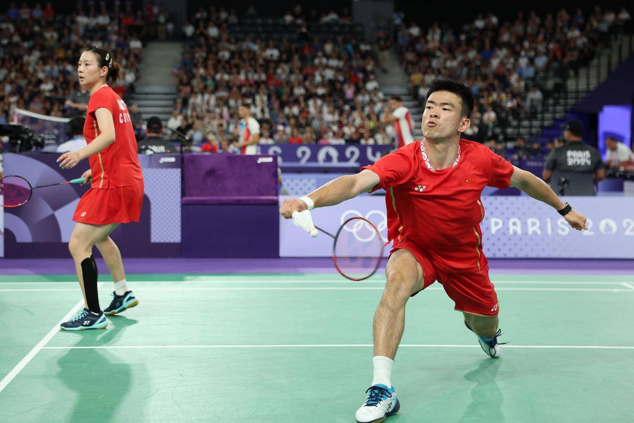 印尼队轻取韩国队，郑思维点燃赛场