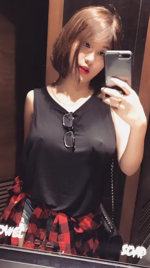 爱游戏入口-神兵天降打破宿命，伦纳德一剑封喉，火箭完胜宿敌勇士