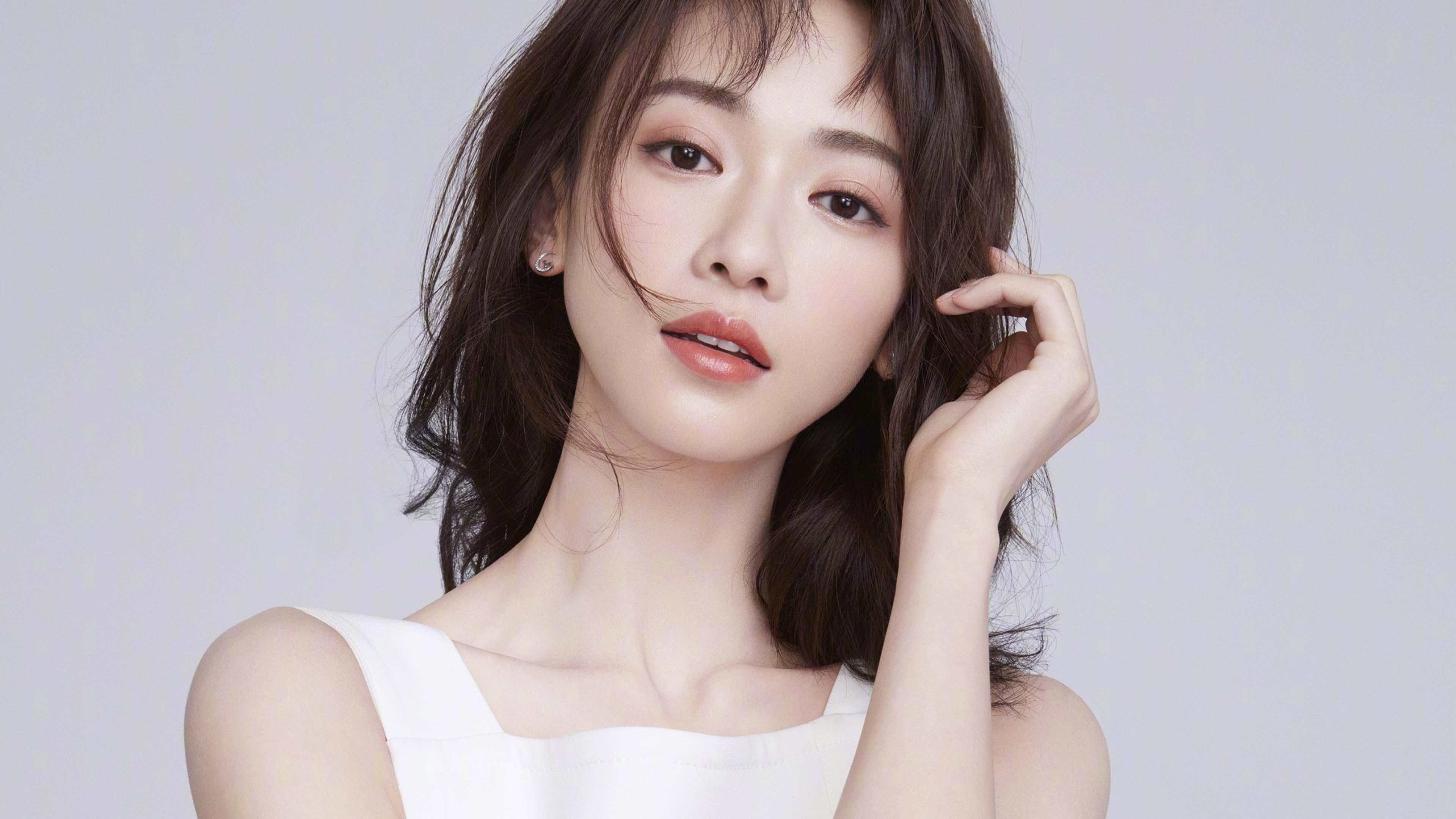 当步行者终结公牛悬念时，另一个布克正在德甲刺破黎明