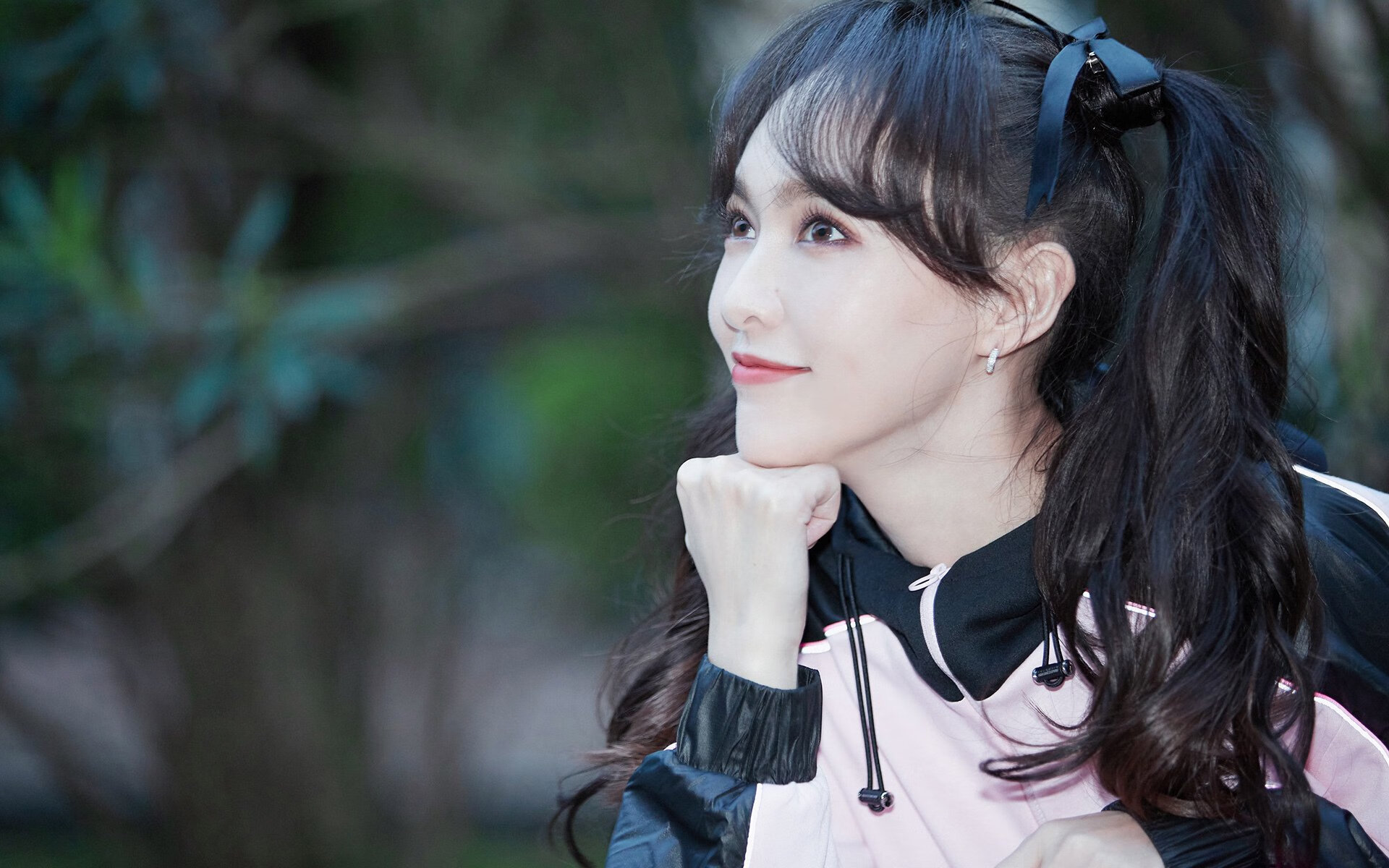 东方资本入主都灵城,伊朗制霸尤文开启新纪元,迪巴拉连续得分成为天使之翼