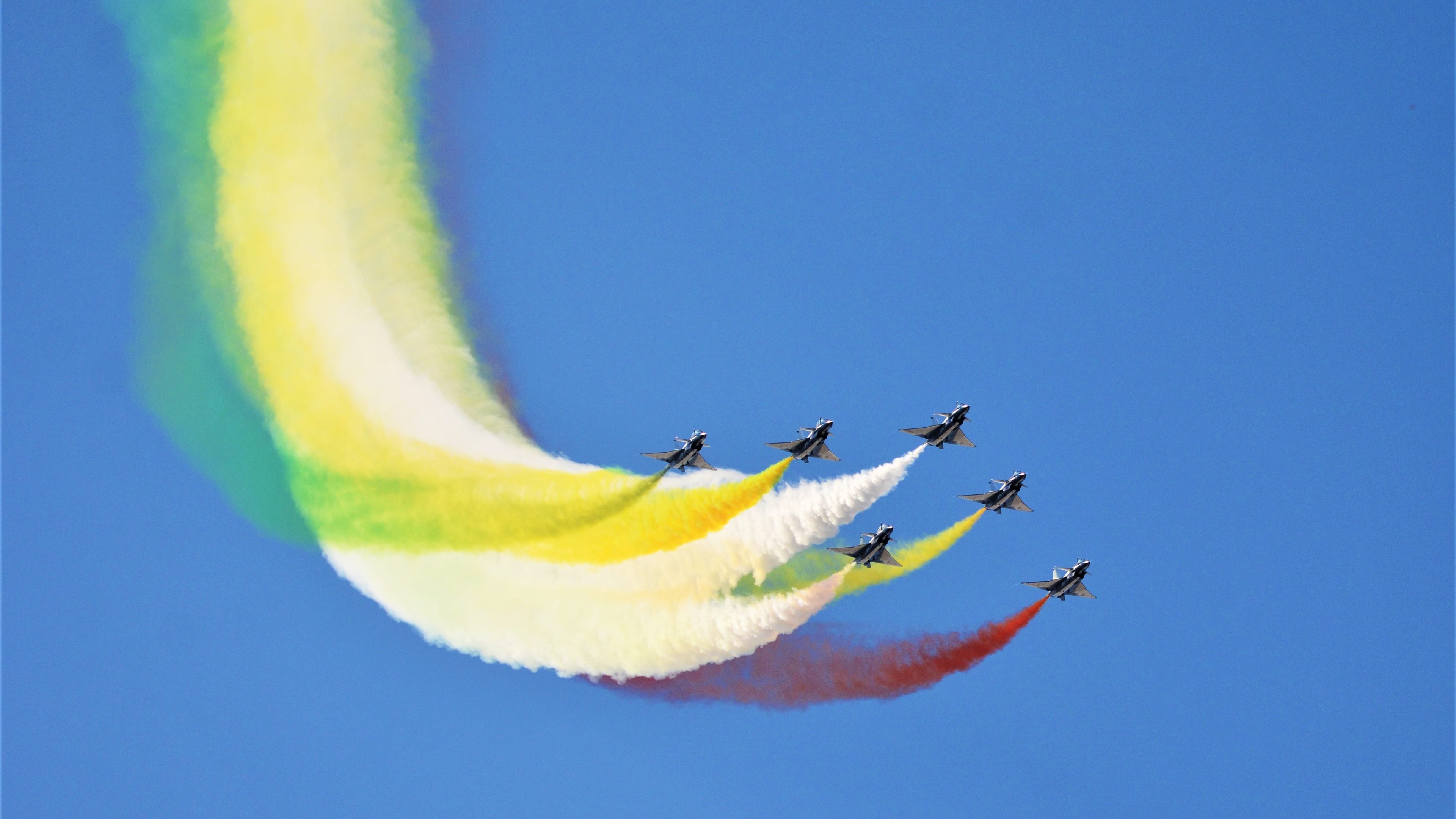 生死战绝境!阿尔瓦雷斯火线复刻世纪进球,墨西哥血拼威尔士拿下续命三分